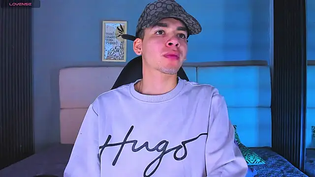 Snapshot of Mike_0233_ chatting on 18, 2, 2025 Mike 0233 online show from 18, 2, 2025