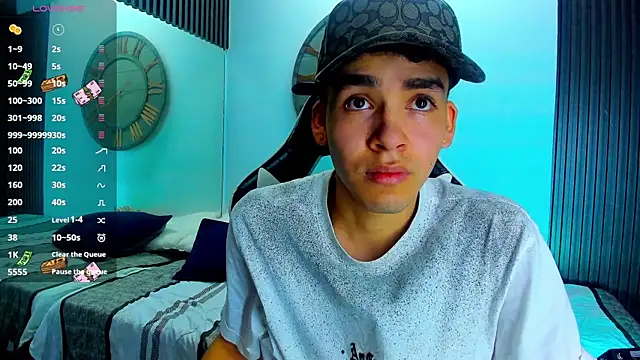 Snapshot of Mike_0233_ chatting on 20, 2, 2025 Mike 0233 online show from 20, 2, 2025