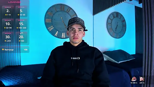 Snapshot of Mike_0233_ chatting on 5, 3, 2025 Mike 0233 online show from 5, 3, 2025