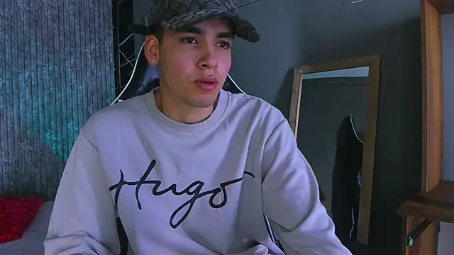 Snapshot of Mike_0233_ chatting on 13, 3, 2025 Mike 0233 online show from 13, 3, 2025