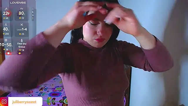 Snapshot of juli05star20 chatting on 3, 10, 2025 juli05star20 online show from 3, 10, 2025