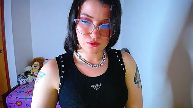 Snapshot of juli05star20 chatting on 5, 10, 2025 juli05star20 online show from 5, 10, 2025