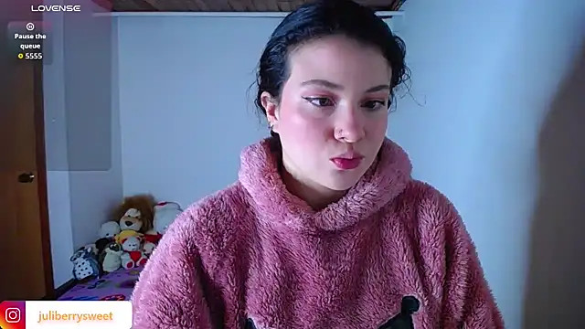 Snapshot of juli05star20 chatting on 15, 10, 2025 juli05star20 online show from 15, 10, 2025