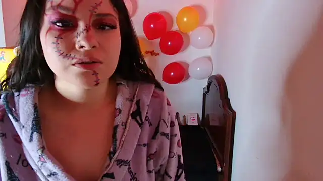 Snapshot of juli05star20 chatting on 31, 10, 2025 juli05star20 online show from 31, 10, 2025