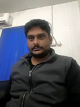 Snapshot of sri995955 chatting on 18, 12, 2024 sri995955 online show from 18, 12, 2024