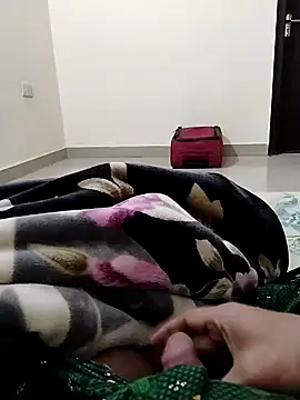 Snapshot of sri995955 chatting on 2, 2, 2025 sri995955 online show from 2, 2, 2025