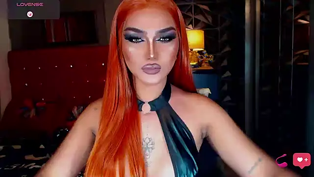 Snapshot of NatalyaFox chatting on 4, 12, 2025 NatalyaFox online show from 4, 12, 2025