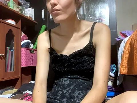 Snapshot of lilithanderson chatting on 10, 9, 2025 lilithanderson online show from 10, 9, 2025