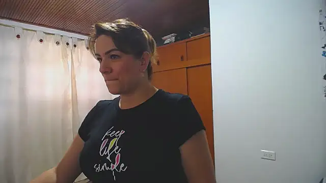 wandarubio online show from 2, 2, 2025