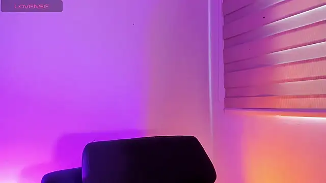 Snapshot of thaliacollins chatting on 17, 1, 2025 thaliacollins online show from 17, 1, 2025