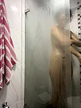 Snapshot of thaliacollins chatting on 13, 10, 2025 thaliacollins online show from 13, 10, 2025