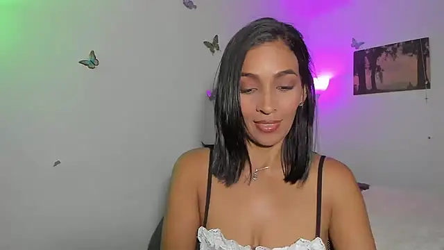 Mila-yang online show from 5, 10, 2025