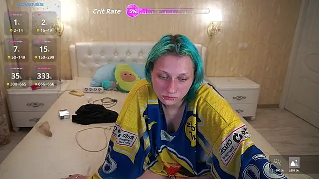 Snapshot of LunaaMayy chatting on 9, 7, 2026 LunaaMayy online show from 9, 7, 2026