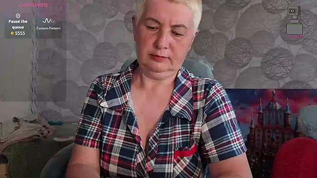 Snapshot of NicoleOlla chatting on 5, 5, 2026 NicoleOlla online show from 5, 5, 2026
