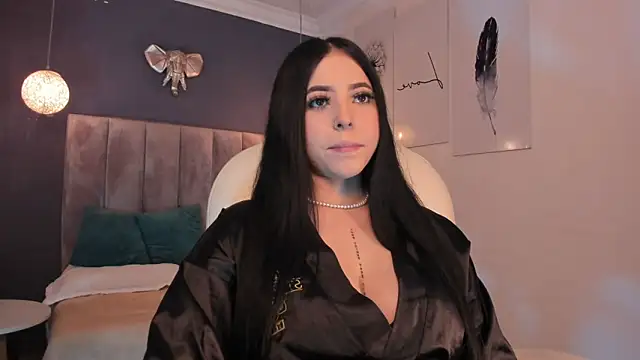 Maaiitee online show from 4, 12, 2024