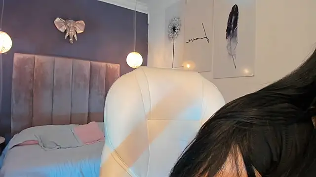 Maaiitee online show from 9, 3, 2025