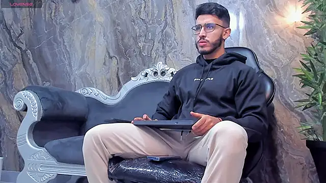 Snapshot of Liam_Kleiin chatting on 25, 1, 2025 Liam Kleiin online show from 25, 1, 2025