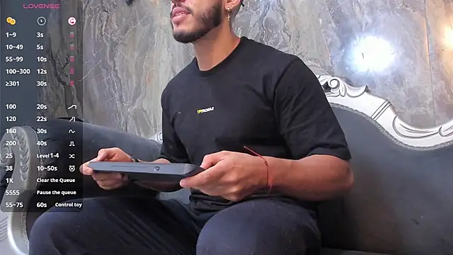 Snapshot of Liam_Kleiin chatting on 22, 2, 2025 Liam Kleiin online show from 22, 2, 2025