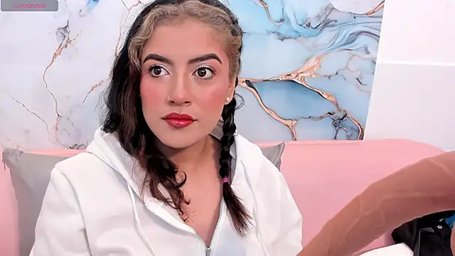 Snapshot of taylor_cupper chatting on 24, 9, 2025 taylor cupper online show from 24, 9, 2025