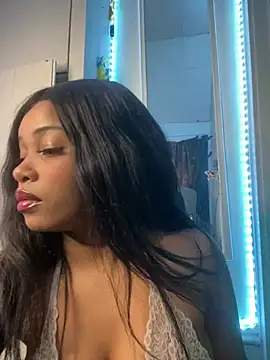 lovekaylaa online show from 18, 2, 2025