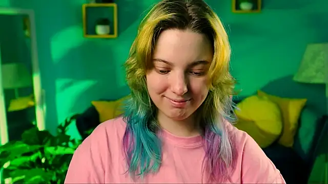 Snapshot of RocKStone_ chatting on 5, 4, 2026 RocKStone online show from 5, 4, 2026