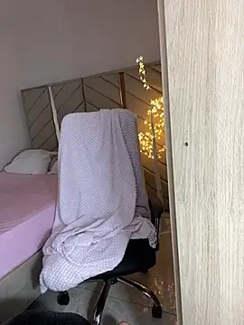 kellya  online show from 3, 4, 2026