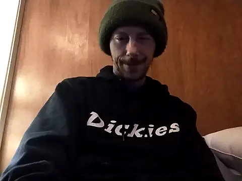 Snapshot of elmerfuddin87 chatting on 3, 12, 2025 elmerfuddin87 online show from 3, 12, 2025