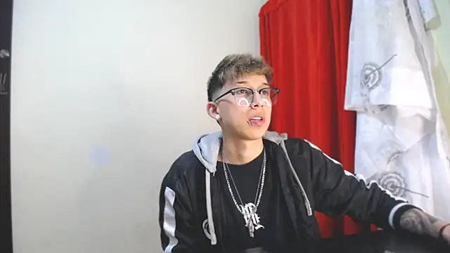  Thomas hot  online show from 3, 1, 2025