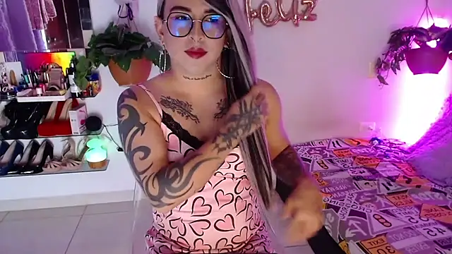 Laveneno ortiz07 online show from 22, 11, 2025