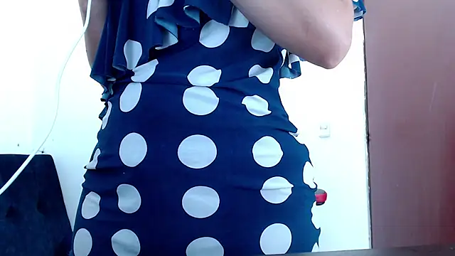 kaira sweet  online show from 15, 2, 2025