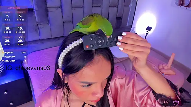 Chloe evans   online show from 7, 3, 2025