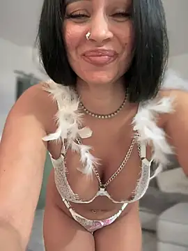  adelle online show from 14, 3, 2025