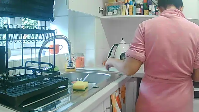 magical mia online show from 7, 10, 2025