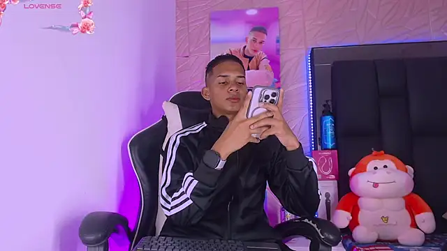 dilan alfonzo online show from 7, 4, 2026