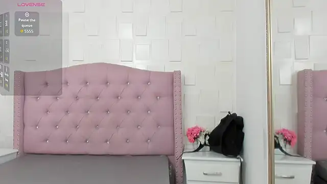 Snapshot of MonicaSchwartz chatting on 20, 2, 2026 MonicaSchwartz online show from 20, 2, 2026