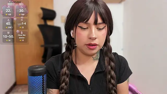 Gingerdoll   online show from 18, 4, 2026