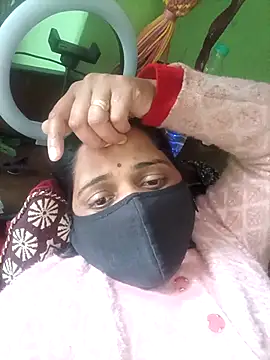 Snapshot of Nkumar173 chatting on 15, 12, 2025 Nkumar173 online show from 15, 12, 2025