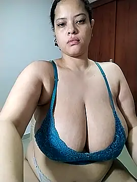 Snapshot of sweetpe chatting on 9, 3, 2025 sweetpe online show from 9, 3, 2025