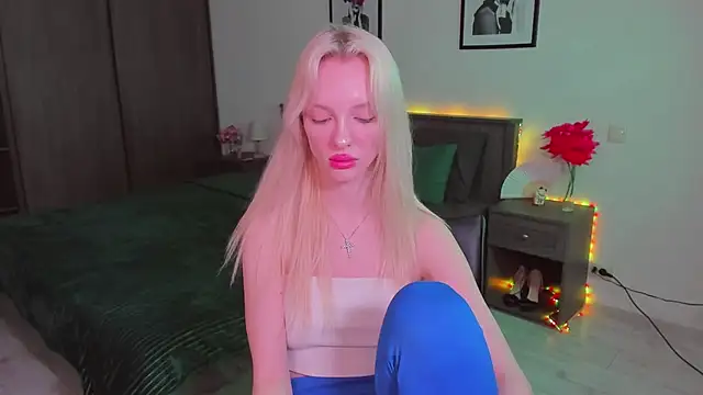 AleksaBlonde online show from 1, 2, 2025