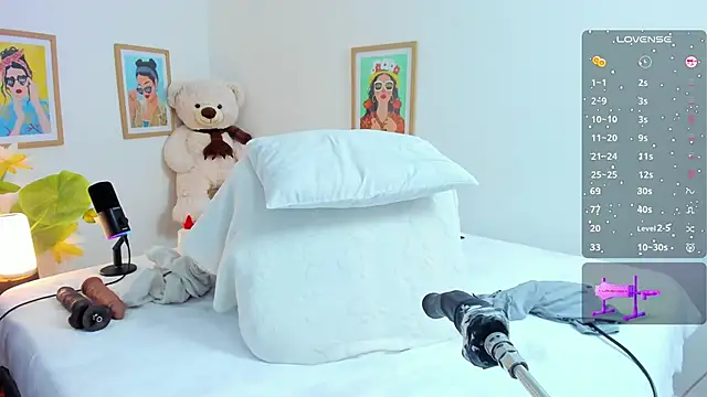 Snapshot of jasminnee_ chatting on 2, 10, 2025 jasminnee online show from 2, 10, 2025