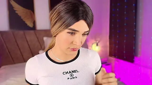 Snapshot of Missantonella_ chatting on 12, 12, 2024 Missantonella online show from 12, 12, 2024