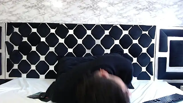 Snapshot of thiago19s chatting on 14, 1, 2025 thiago19s online show from 14, 1, 2025