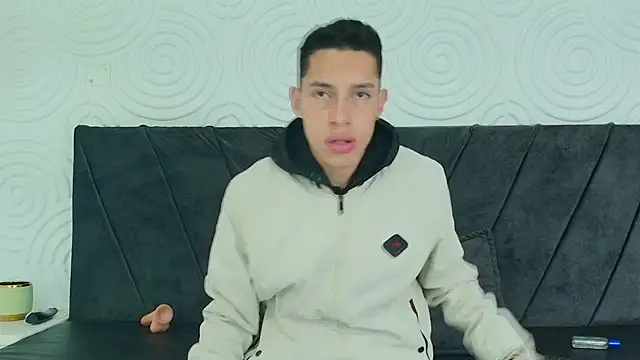 Snapshot of thiago19s chatting on 16, 1, 2025 thiago19s online show from 16, 1, 2025