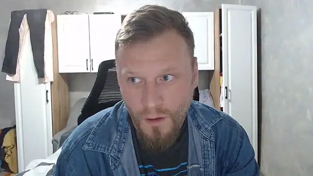 Snapshot of ANGELALEXYNO2024 chatting on 21, 10, 2025 ANGELALEXYNO2024 online show from 21, 10, 2025