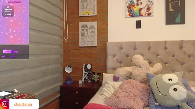 Snapshot of chell_gh chatting on 18, 9, 2025 chell gh online show from 18, 9, 2025