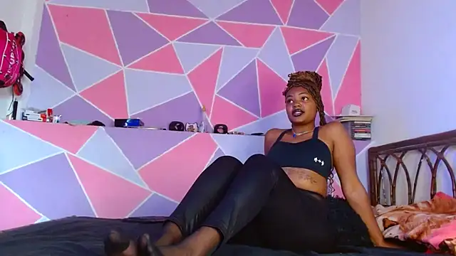ebony alika1 online show from 12, 5, 2026