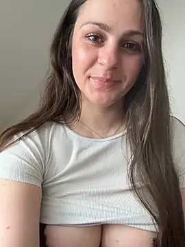 Loella-Rose online show from 12, 4, 2026