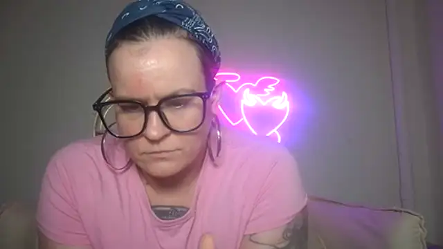 quinnmariexo online show from 14, 1, 2026