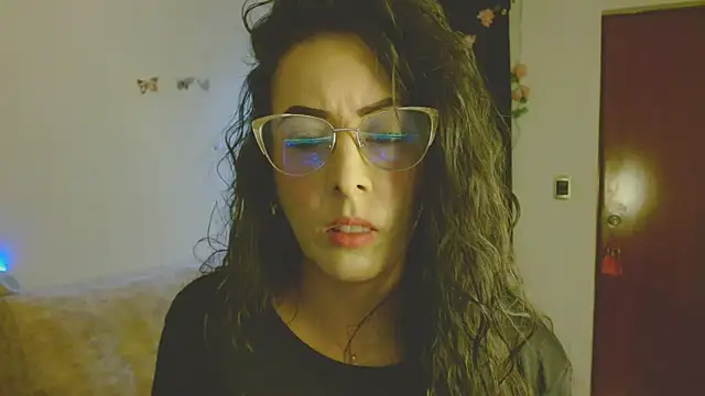 ella peck online show from 16, 5, 2026