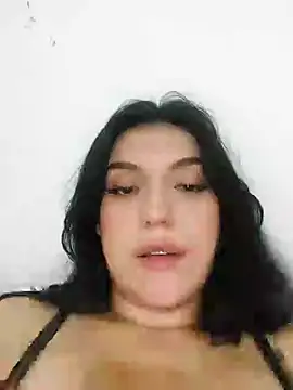 Sophie-hatter online show from 7, 1, 2025